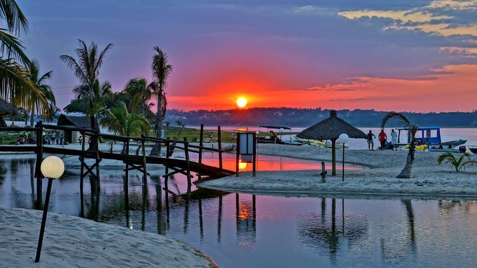 Nghunghwa Lodge Vila Praia Do Bilene 外观 照片